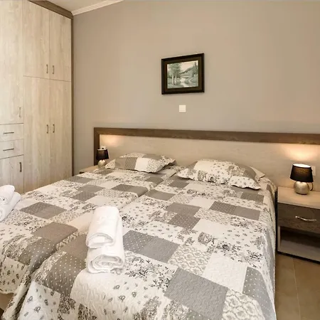 Morfeas Apartment *